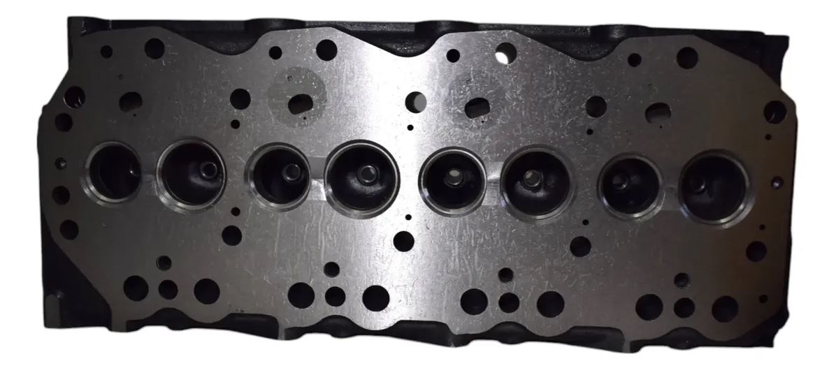TAPA DE CILINDRO NISSAN 2.7TD - TD27 - INYECTOR 20MM